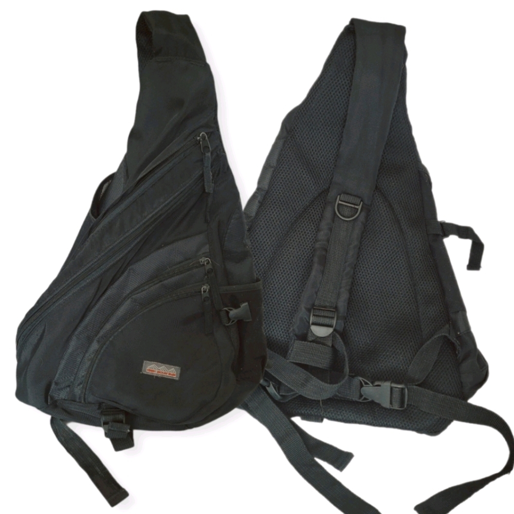 Cross Body Bag / Backpack In Black
